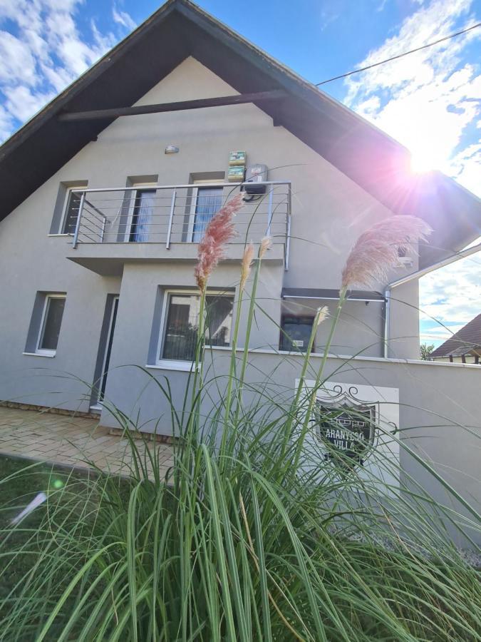 Aranyeso Apartmanhazak No.1 Balatonalmádi Exterior photo